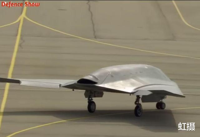 印度|印度隐身无人机首飞,外形酷似攻击11!尺寸非常小,无法带炸弹