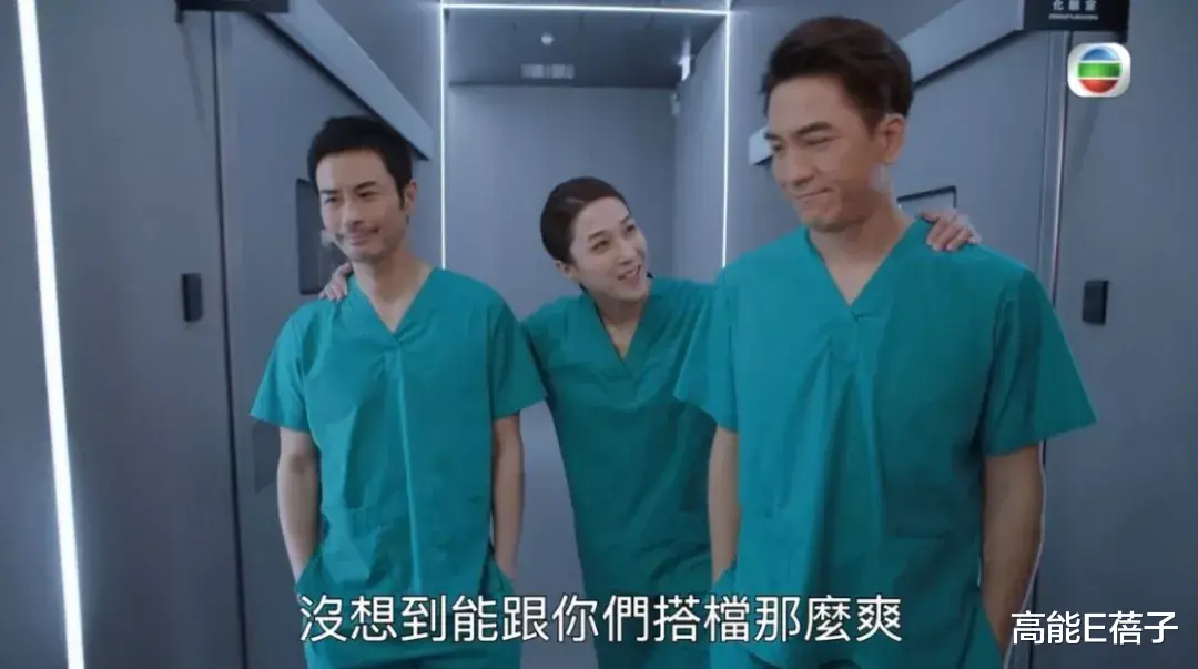 星空下的仁医|《星空下的仁医》豆瓣9.0,比做手术更难的,是做选择