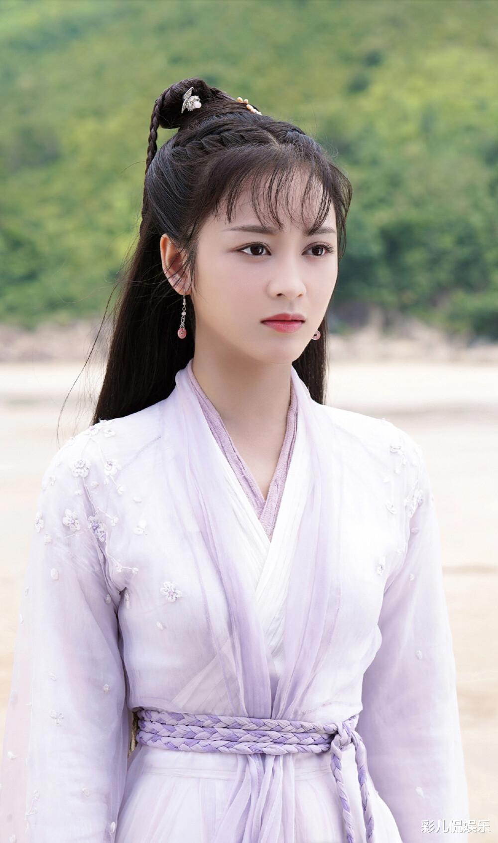 整容|“又美又丑”的误会，她们明明长得纯天然，却像极了整容脸！