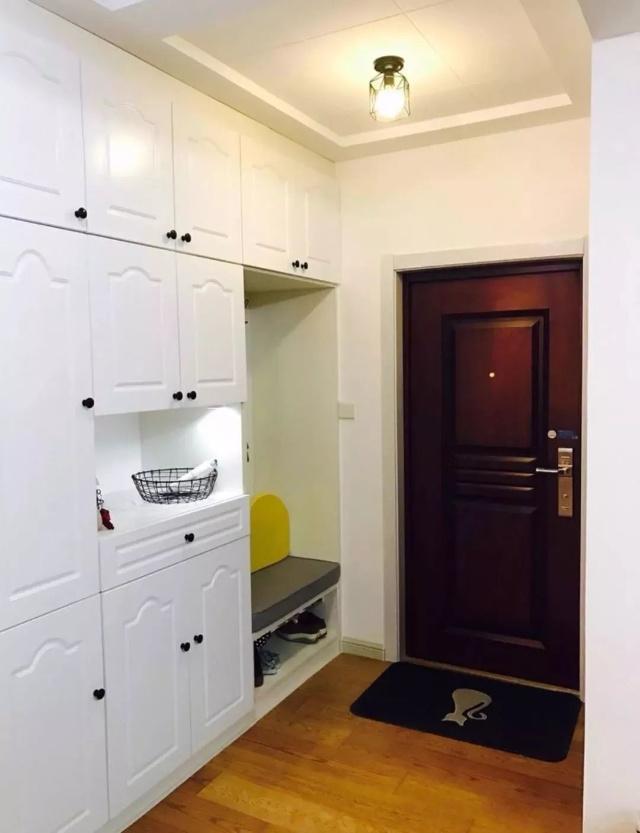 鞋柜+换鞋凳+收纳组合，这个柜子能顶一间房，漂亮又实用！