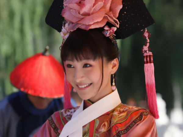 黄景瑜|《王牌部队》还没播，东方卫视41集新剧将播，冲男女主演追定了