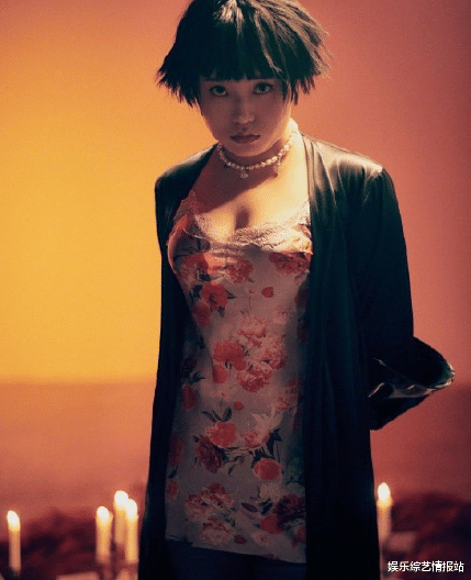 李雪琴|李雪琴男人装大片口碑两极分化 北大才女人设不稳 网友评论句句扎心