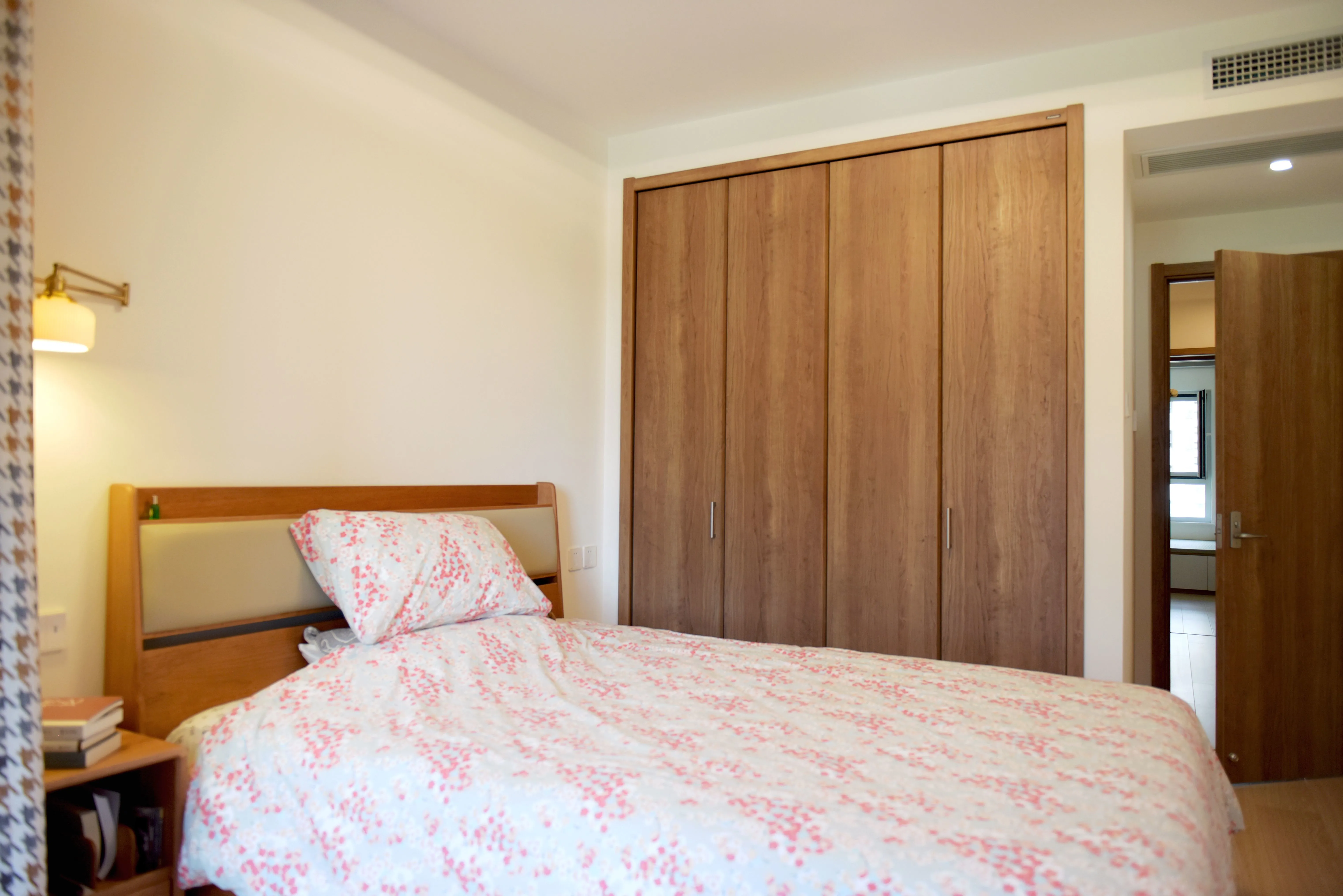 85㎡两室新家,打造日式婚房