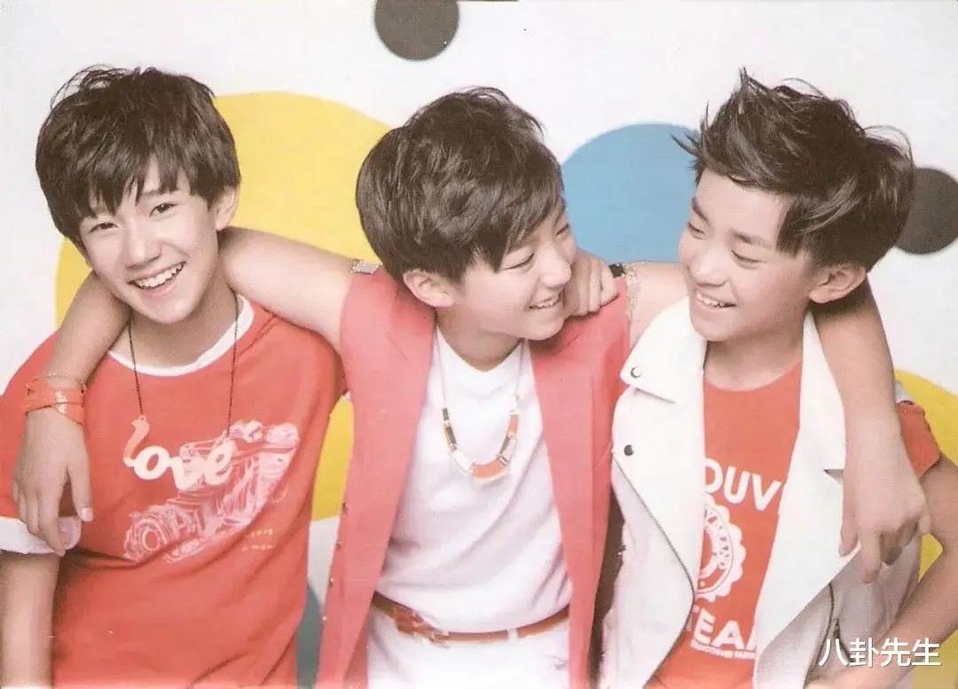 春晚|春晚见证TFBOYS成长和分离：颜值齐下跌，圈内地位彻底逆转