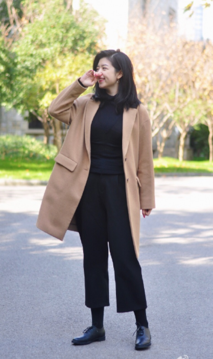 何有强 奔三奔四怎么穿大衣？让三木时尚博主告诉你，气质提升好几个档次