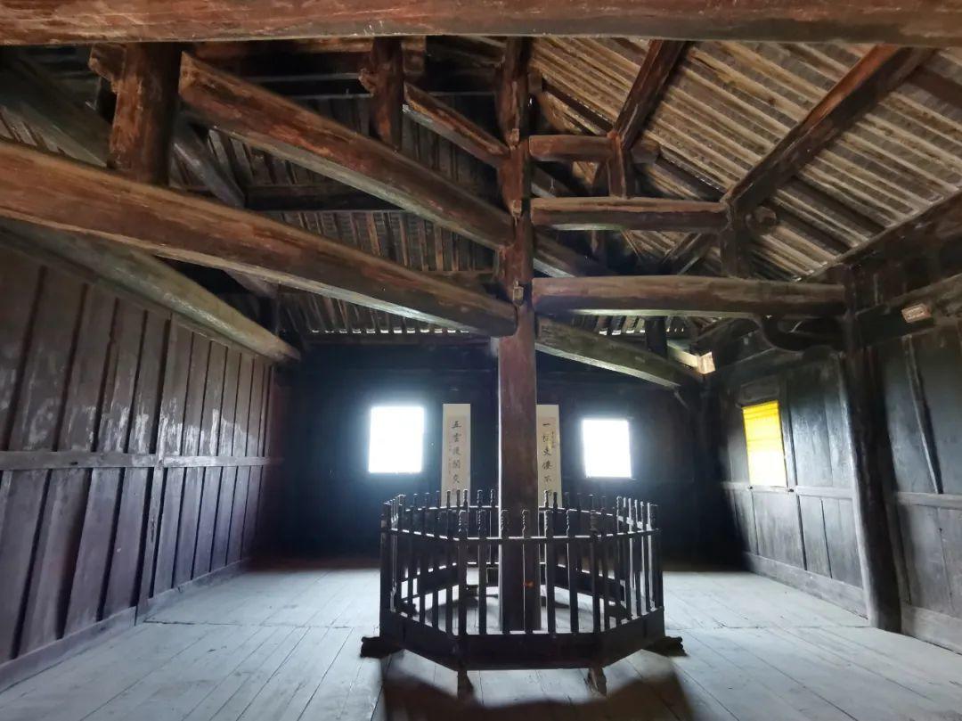 黑白的触动 乘着高铁游湖北，从武汉，到武当 （第七站：武当山）