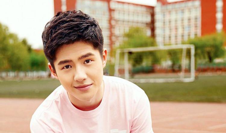 张子枫|娱乐圈公认的校园五大男神，胡一天竟然垫底？