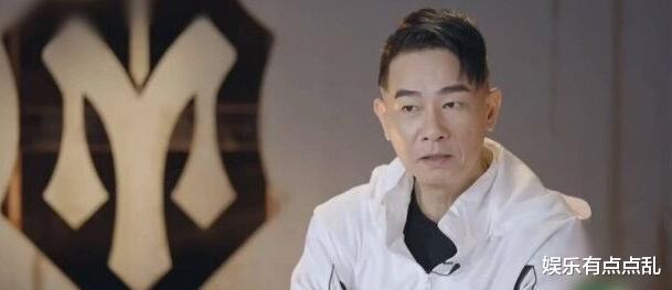 陈小春|《披荆斩棘》刚开播, 陈小春曝经常被谭咏麟电话吵醒, 原因笑翻全场