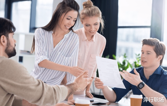 底牌|跟领导单独聊天，三个内容别聊，留点隐私，别露底牌