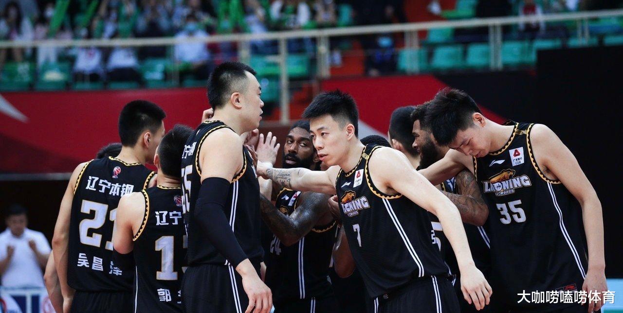 辽宁男篮|辽宁三走一留！赵继伟续约传来喜讯，三大悍将携手离队