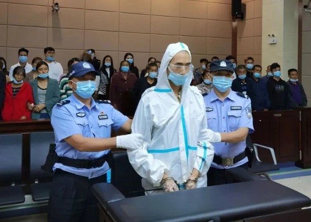 贵州 ?贵州一名男子被判死刑因辗毙前女友后再拔刀刺死同行男子