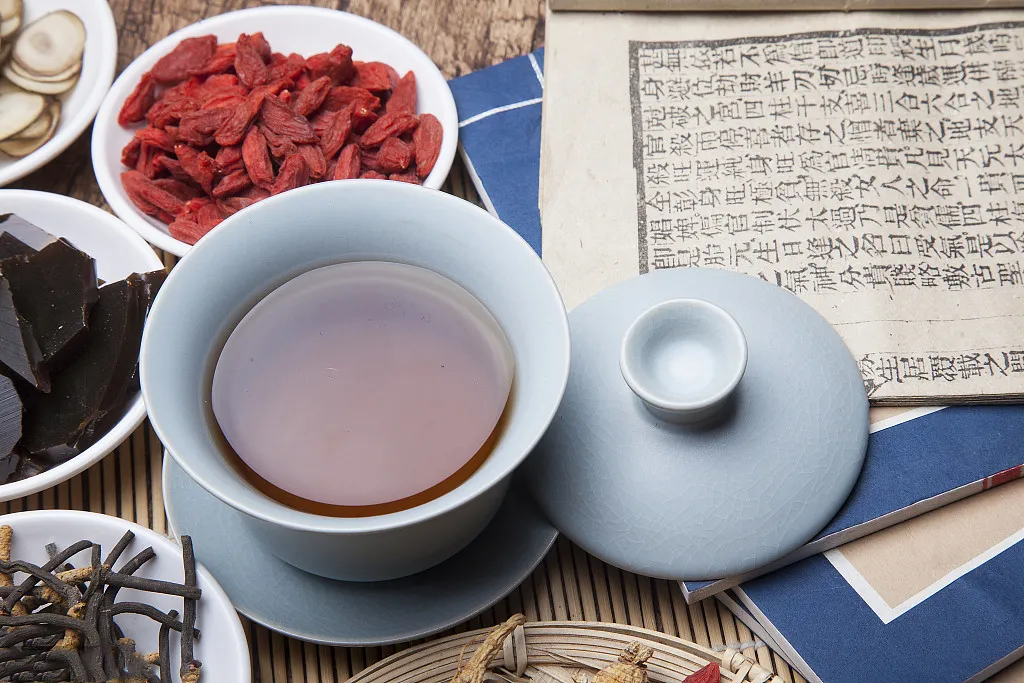 熬夜|肝火一烧，百病难熬，这六个小妙招，快速降肝火！