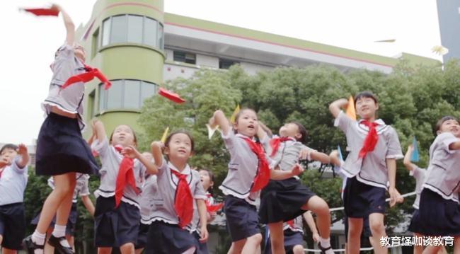 上海市|上海一5岁小孩火了，小学前简历多达15页，堪称小学生“天花板”
