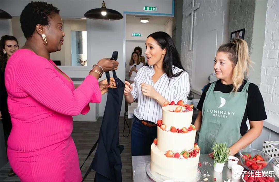 妯娌|39岁凯特真大方，祝福梅根跨入40岁，放出梅根美照美化妯娌关系