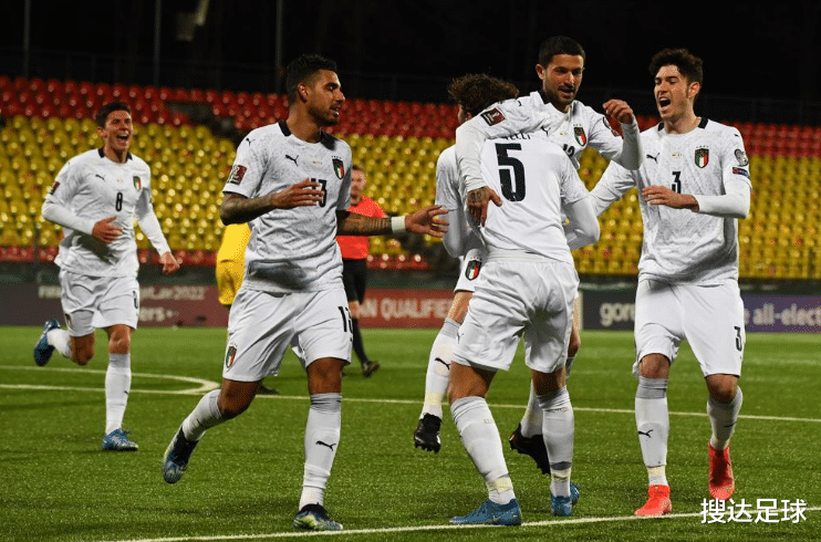 德国队|世预赛疯狂一夜！4大世界冠军狂飙，德国最不争气：连遭3次重击