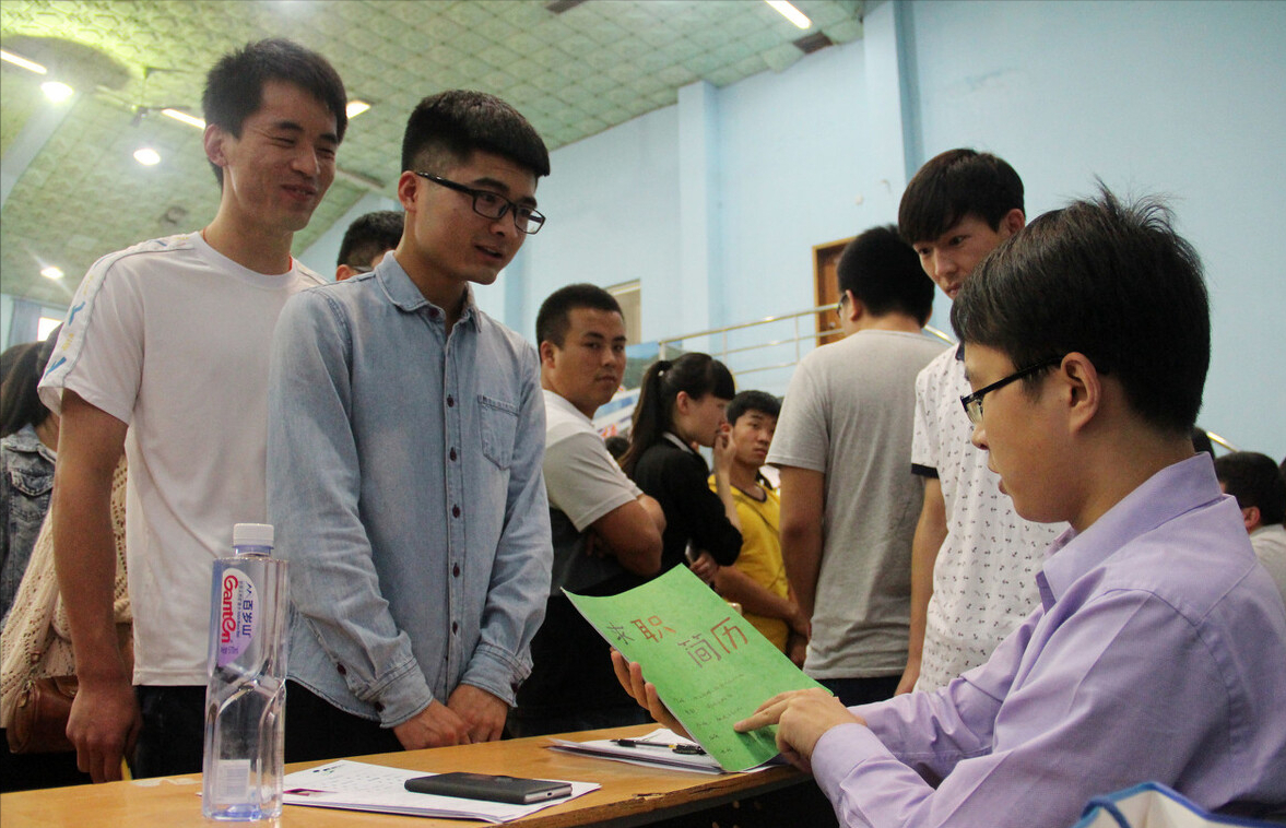 应届生|毕业后才发现，校招和社招的差距截然不同，应届生可别选错了