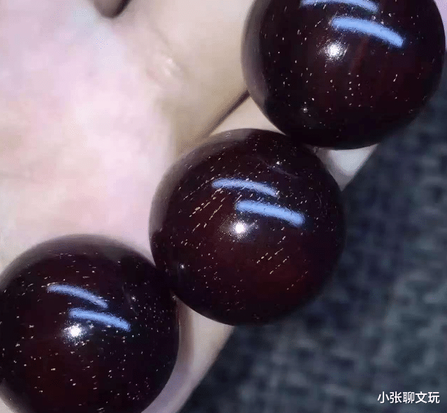 小叶紫檀|小叶紫檀现在能放心玩吗？假货越来越少，但这五种坑货越来越多