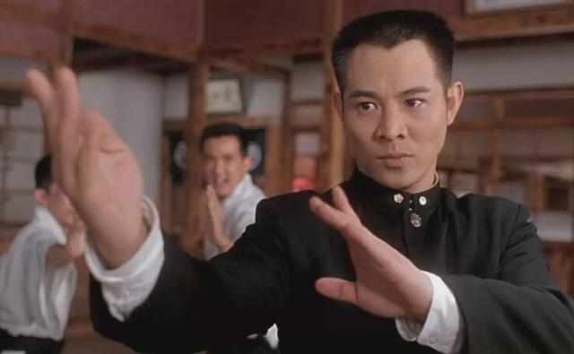 电视剧|李连杰主演了很多武侠片，却没演过任何的电视剧，这是为什么呢？