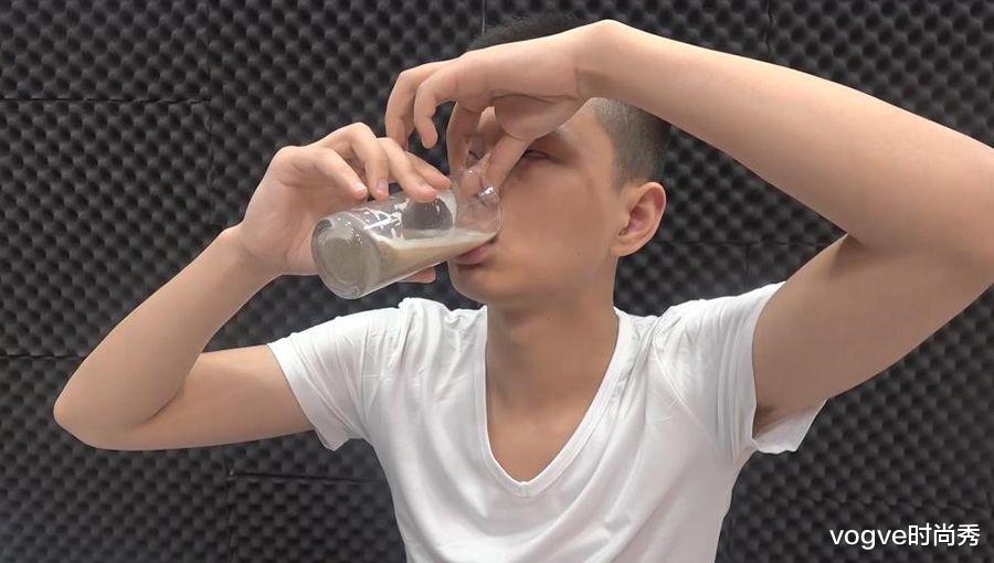 吴京|网红泡泡龙离世后，网友想起敬汉卿，被称为“死神之子”的男人