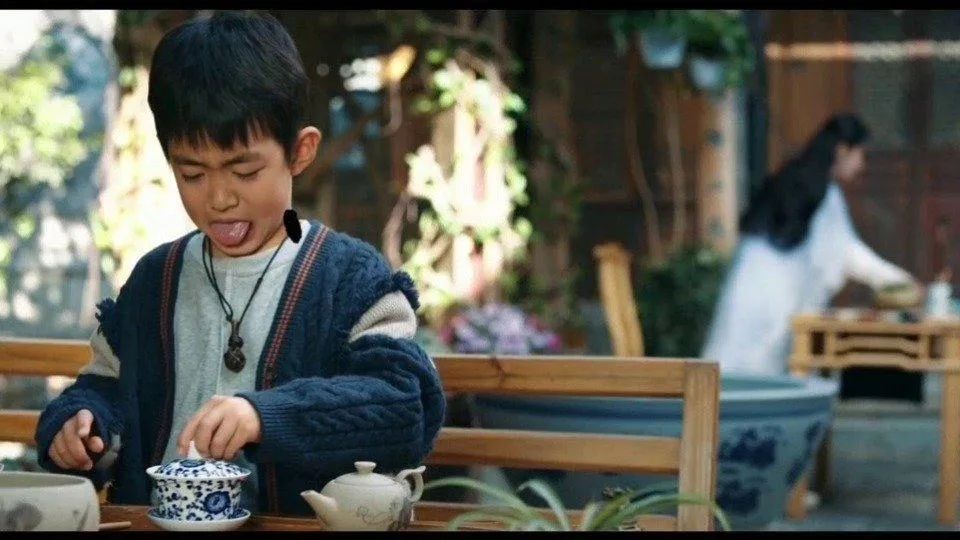 司藤|《司藤》初次吻戏高甜来袭！细节与原著差别大，网友却直呼改得好