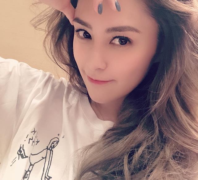 橘猫|钟欣潼最新近况曝光，胖到变形，想做吃播：这样就不用减肥啦