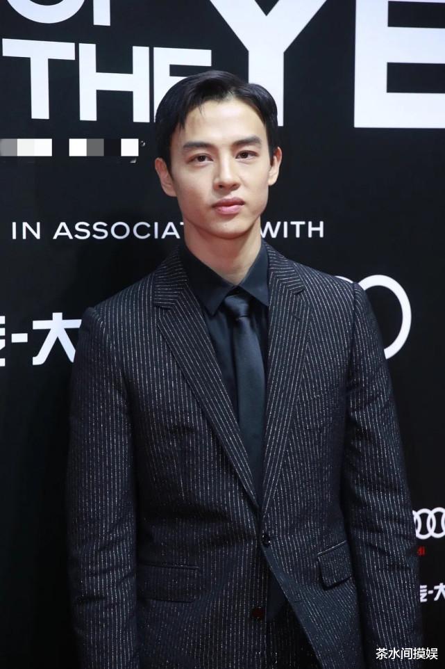 撞衫|雷佳音李现撞衫遭辛芷蕾吐槽！33位男星撞衫修罗场，谁丑谁尴尬