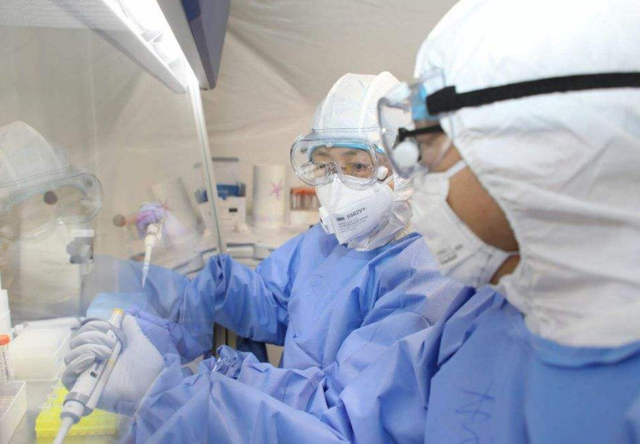 蒋平蒋论 闷声发大财？美国暗网交易：中国疫苗4900元