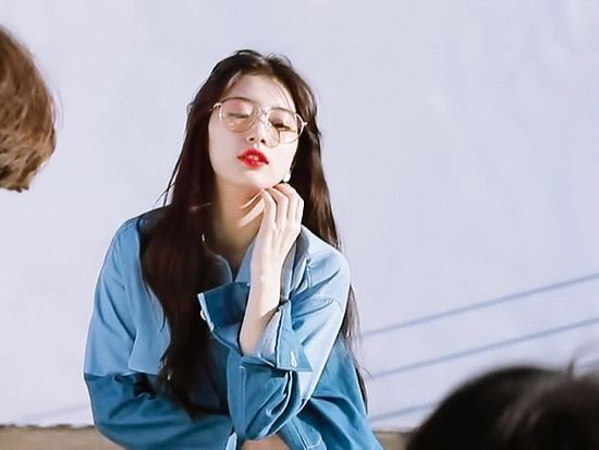 裴秀智|“国民初恋”裴秀智:出道两周登顶音源榜第一,22岁成百亿包租婆