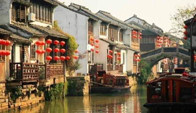 童书小窝|国内4大“宜居”城市，实力不输北上广，生活轻松，你看好哪个？