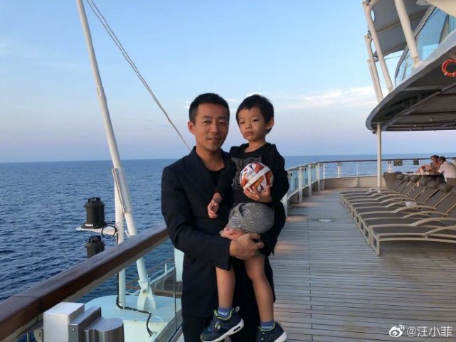 大S|汪小菲与大S团聚后，和妈妈抱怨睡得不好，张兰直言疼儿子心切