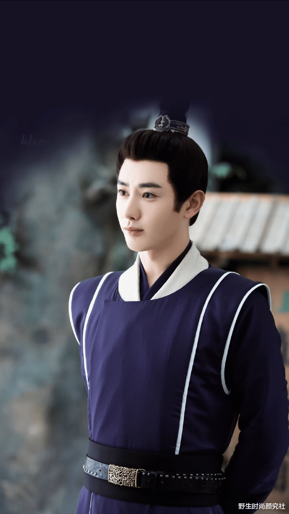 明星|建议男明星组团向他学学仪态吧