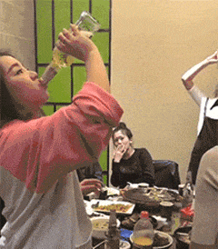  神回复：“海水很咸不能喝！那海洋动物是怎么喝到淡水的？”嘿嘿