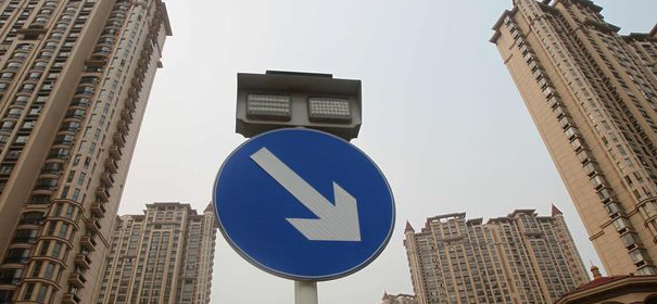 房价|房价跌了！四大因素影响，2022年房价可能还要跌