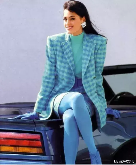 Liya的种草手记|西装外套又火了!气质精都在穿!