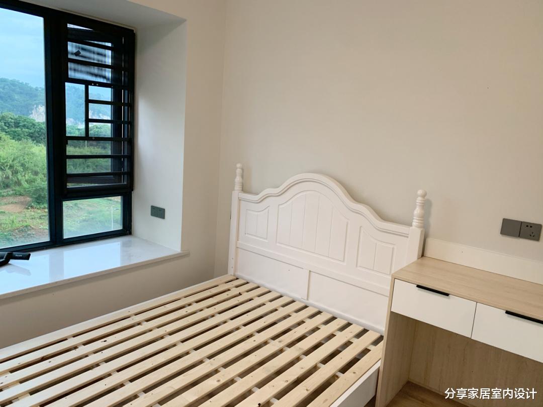 宿舍|一家四口新房，鞋柜衣帽一体柜很实用，电视墙更是大气，很满意！