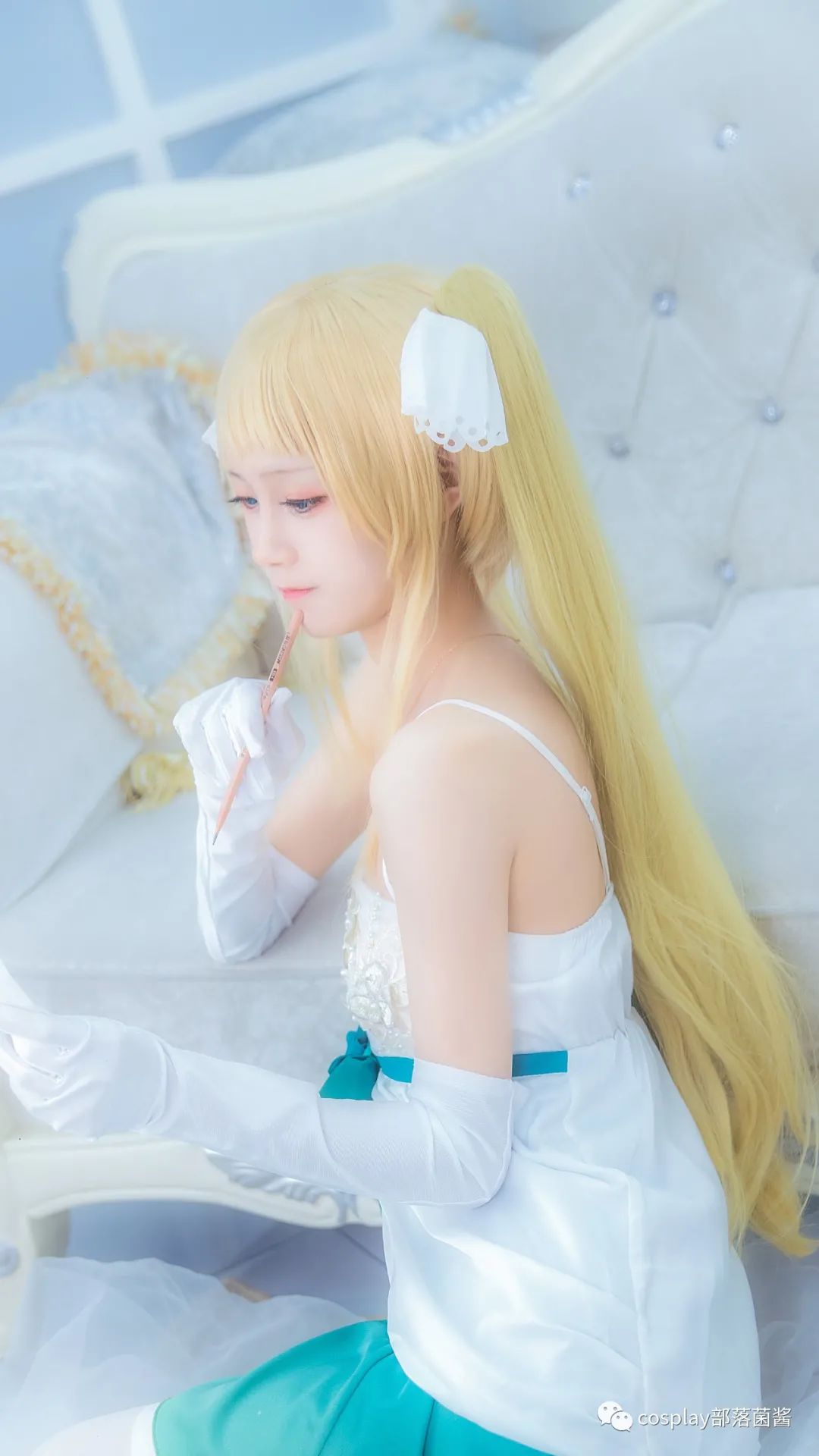 路人女主的养成方法|cos：路人女主礼服英梨梨@果冻君