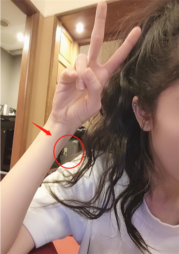 杨幂|杨幂和魏大勋的婚纱照曝光，还有行李箱同款，网曝他们好事将近