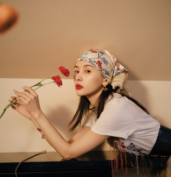 陈数|明星抗老都用这招，难怪陈数20年不变样，王子文越活越像小女生