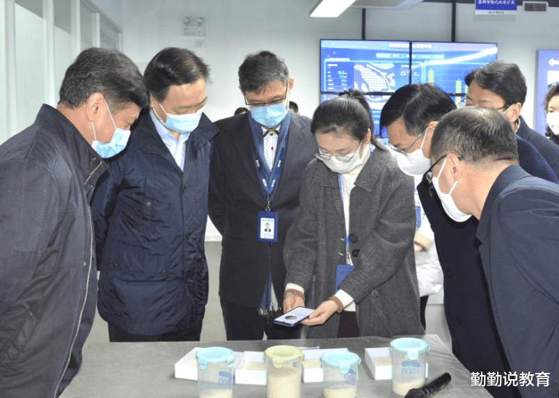 大学|年薪近19万的“铁饭碗”大幅扩招，专科生可报考，待遇胜过公务员