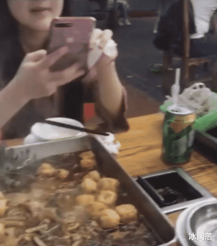 x光|刚做了美甲的手拍出来的x光，是不是跟平时的手拍出的x光不太一样呢？