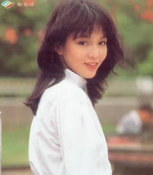 郑裕玲|包养吕方16年遭背叛，一生不婚不育嗜钱如命，今64岁身价过亿