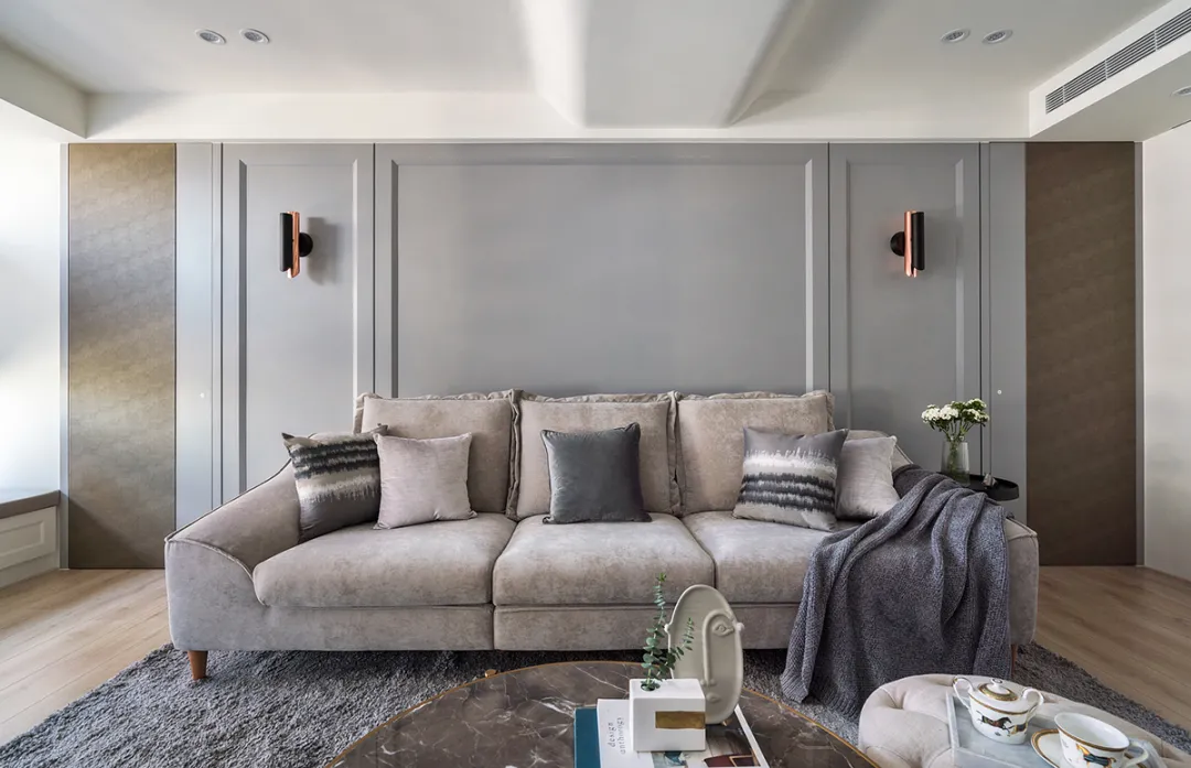 设计fan|66㎡轻奢二人世界:蓝绿色+玫瑰金,恰到好处的精致!