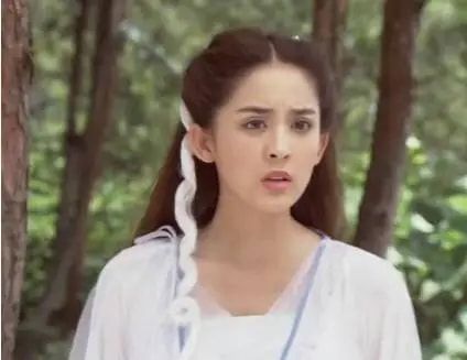 古力娜扎|她曾拒绝周星驰的邀请，却选择了胡歌，但没想到“唐人”无力捧她