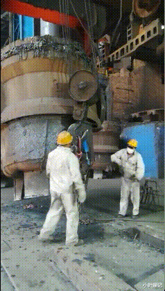 神回复 神回复：如果世界上所有的生物都开始反抗人类！人类可以支撑多久？