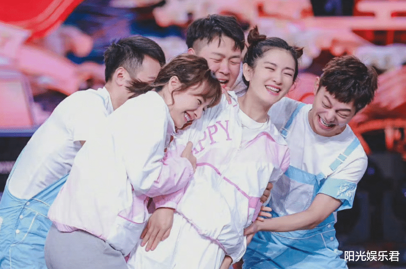 快乐大本营|《快乐大本营》这座山太高,新人女主持再美,也救不回收视率