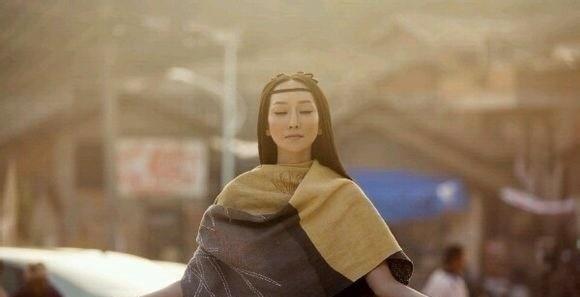 萨顶顶|从周鹏变成萨顶顶，与金星互怼，惊呆了韩红，她真的成功了吗？