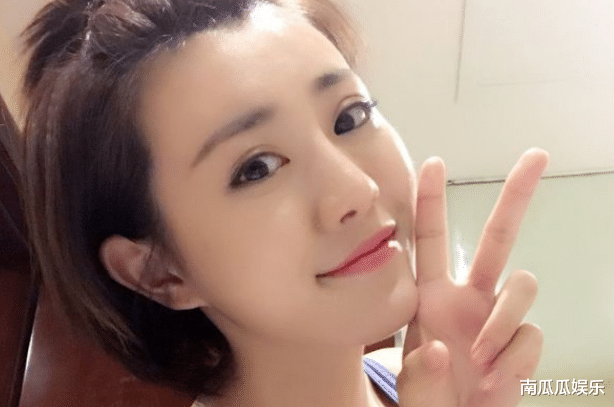 牟星|业余艺术学校的牟星，是一个相当敬业的女明星，受到很多人认可