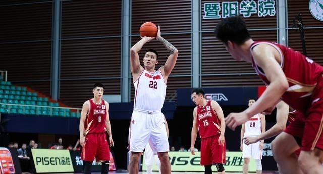 小陈有说 强强对话广东大胜，吴前程帅澎全被防死，杜锋只夸小姚明一人