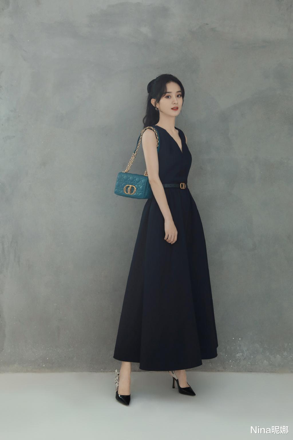 官宣|34岁赵丽颖这次真有头脑，穿国产高定裙走红毯艳压众女星，广受网友好评