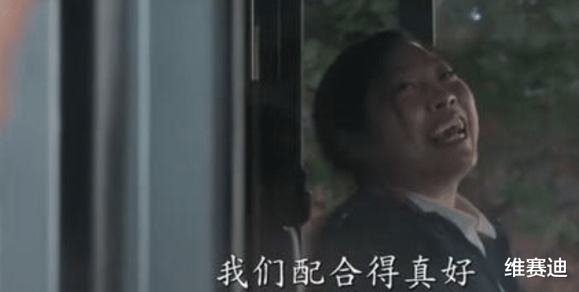 电影|居高临下地对国人说“你们就长这个样”，跟白人的态度如出一辙